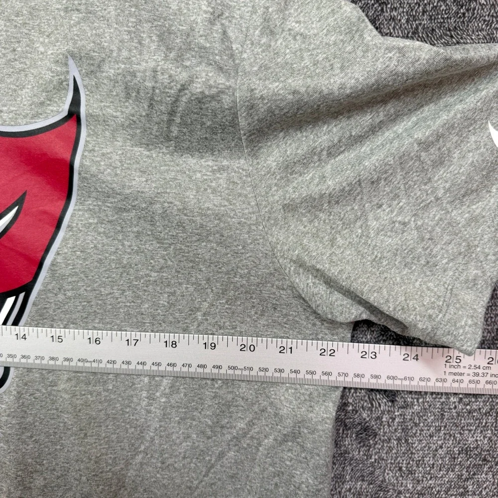 Nike Tampa Bay Buccaneers T-Shirt Mens XL Signed Dri-FIT Gray NFL Football